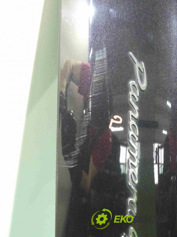 Porsche Panamera I 970 2009-2016 3.0 V6 420hp automatic 309 kW 2997 cm3 5- zadní kufrové dveře  (Zadní kapoty)