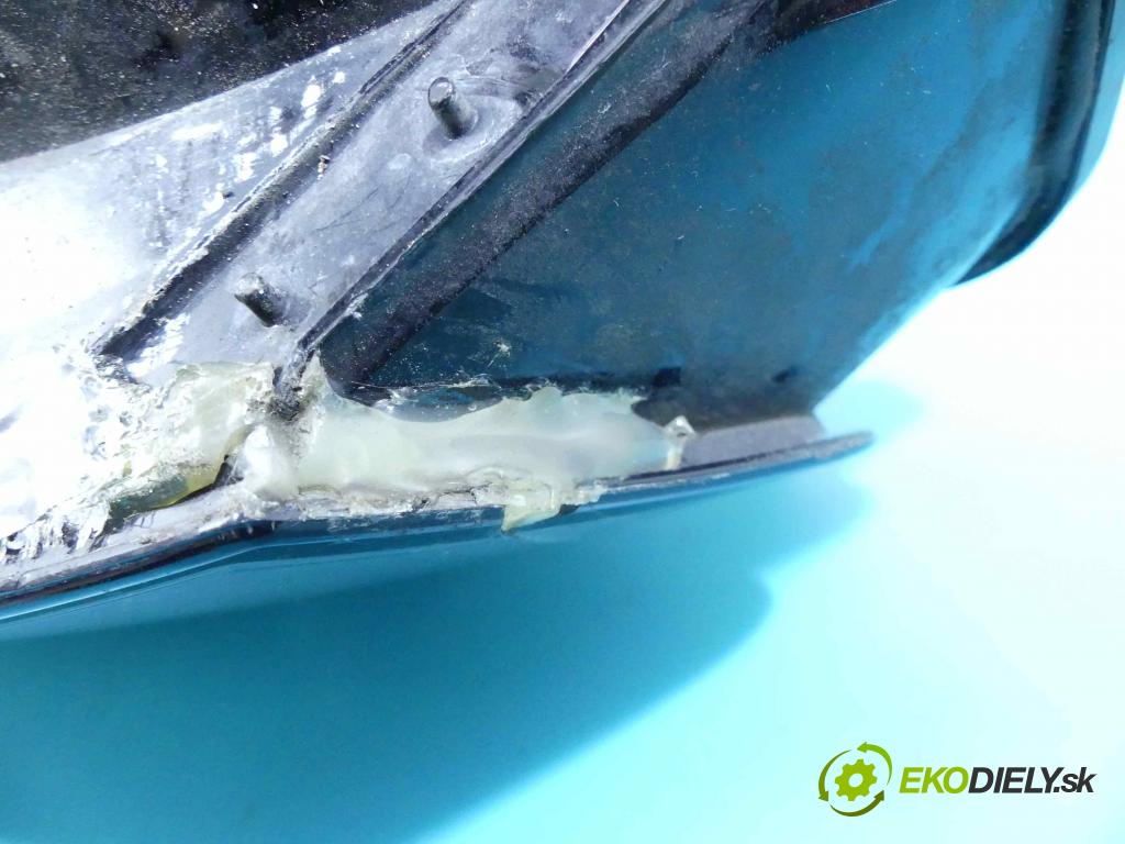 Audi A4 B8 2007-2015 2.7 tdi 190 HP automatic 140 kW 2698 cm3 4- Reflektor: pravý 8K0941004C (Pravé)