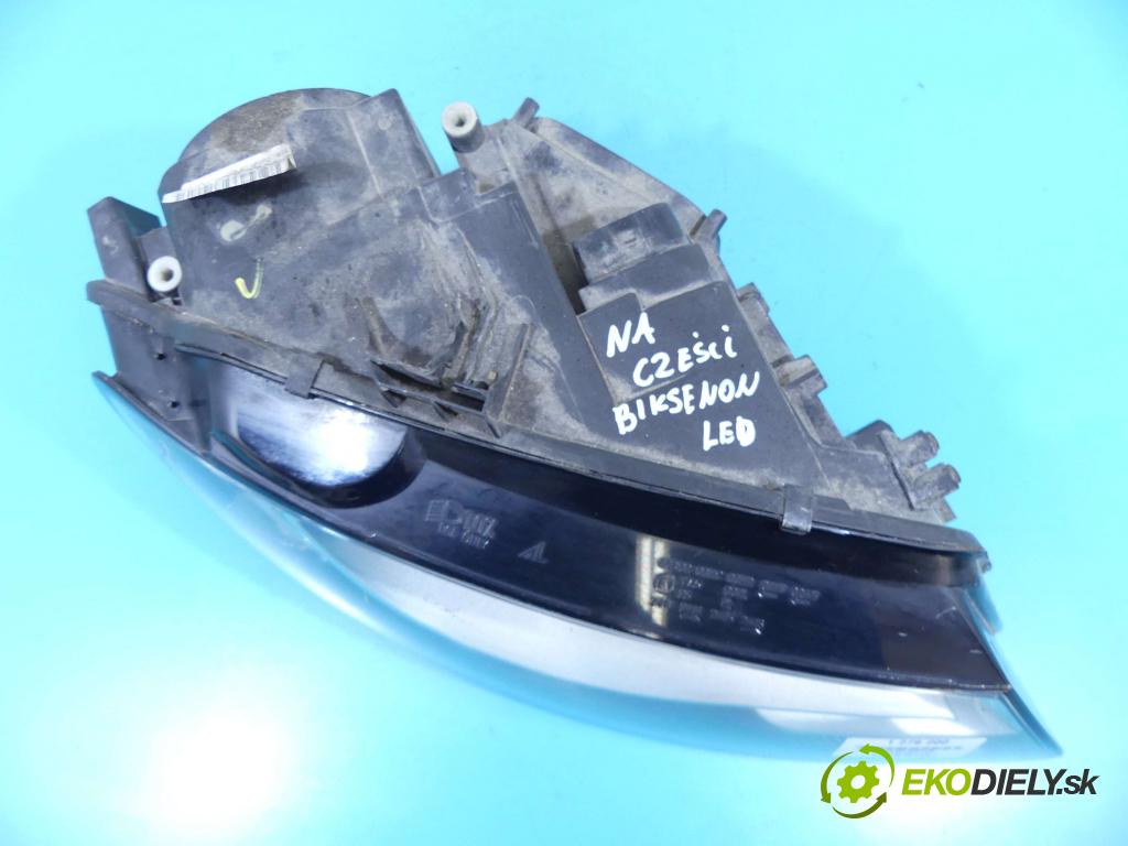 Audi A4 B8 2007-2015 2.7 tdi 190 HP automatic 140 kW 2698 cm3 4- Reflektor: pravý 8K0941004C (Pravé)