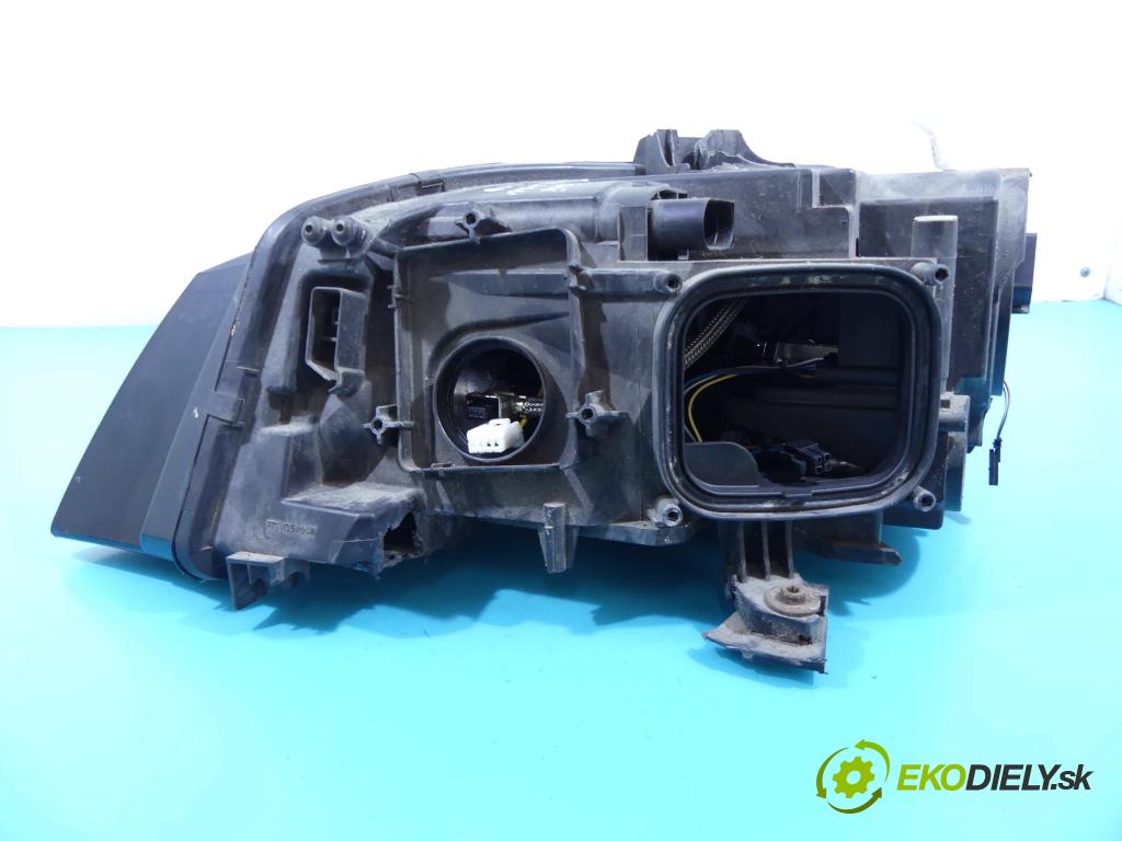 Audi A4 B8 2007-2015 2.7 tdi 190 HP automatic 140 kW 2698 cm3 4- Reflektor: pravý 8K0941004C (Pravé)