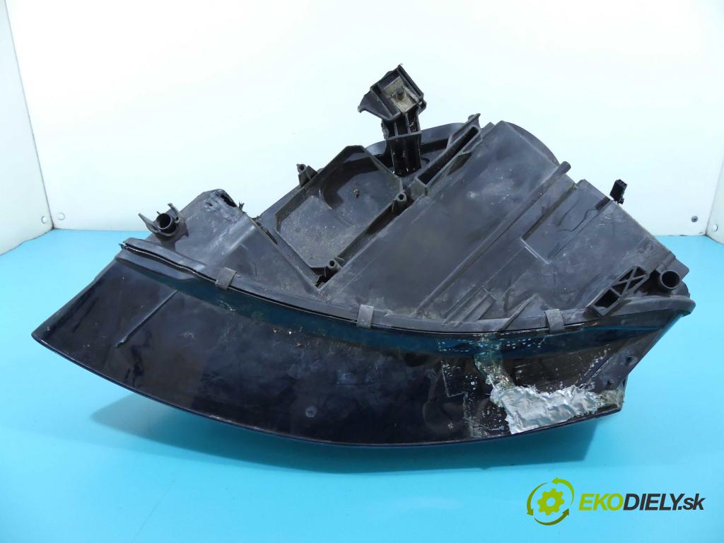 Audi A4 B8 2007-2015 2.7 tdi 190 HP automatic 140 kW 2698 cm3 4- Reflektor: pravý 8K0941004C (Pravé)