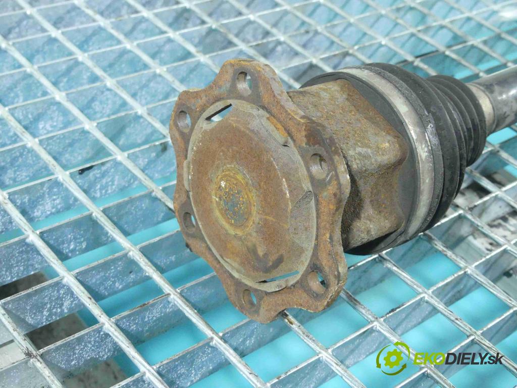 Audi A4 B8 2007-2015 2.7 tdi 190 HP automatic 140 kW 2698 cm3 4- poloos pravé  (Poloosy)