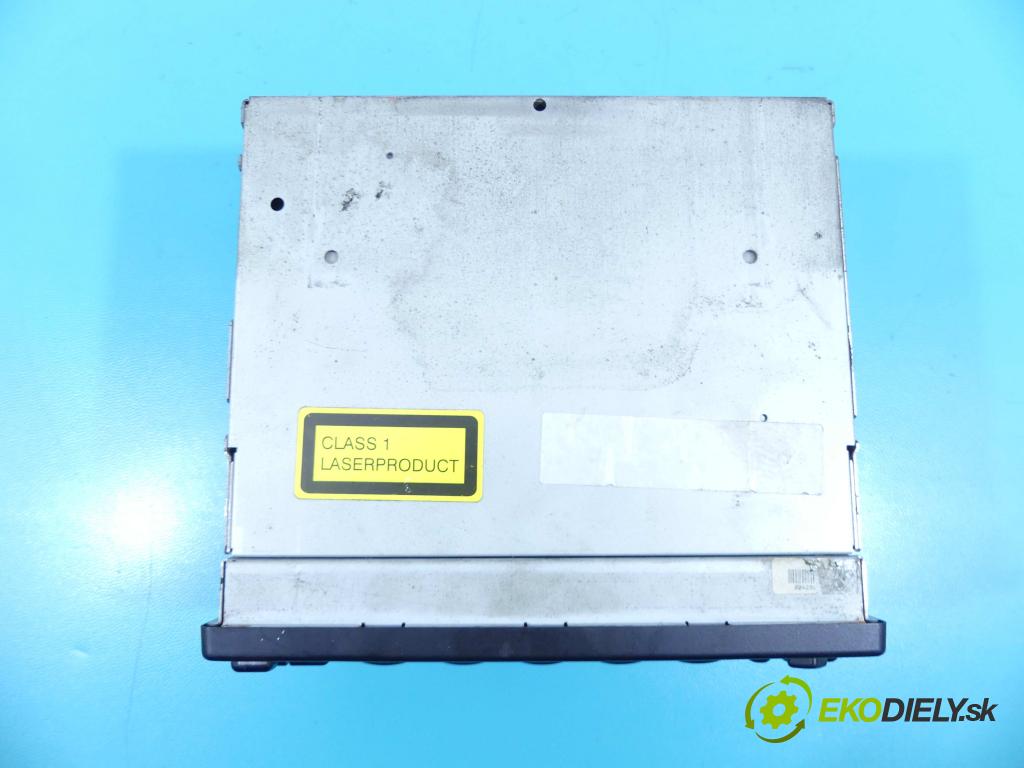 Mercedes CLK I W208 1997-2003 2.0 136 HP manual 100 kW 1998 cm3 2- Radio originál A2088204089