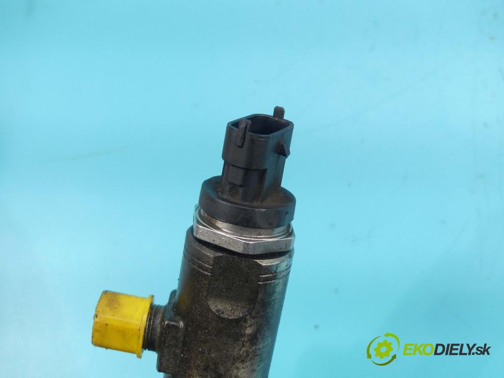 Opel Vectra C 2002-2008 1.9 cdti 120 HP manual 88 kW 1910 cm3 5- lišta vstrekovacia 0445214056 (Vstrekovacie lišty)