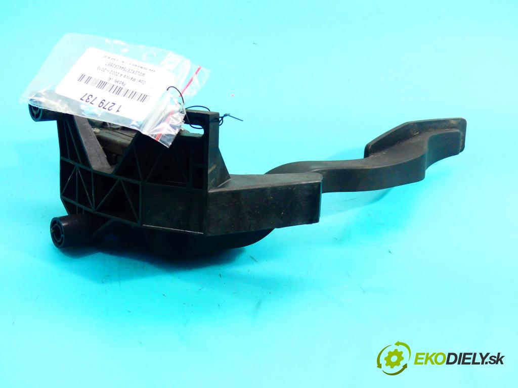 Opel Meriva A 2002-2010 1.7 cdti 101 HP manual 74 kW 1686 cm3 5- pedále 93335443DA (Pedále)