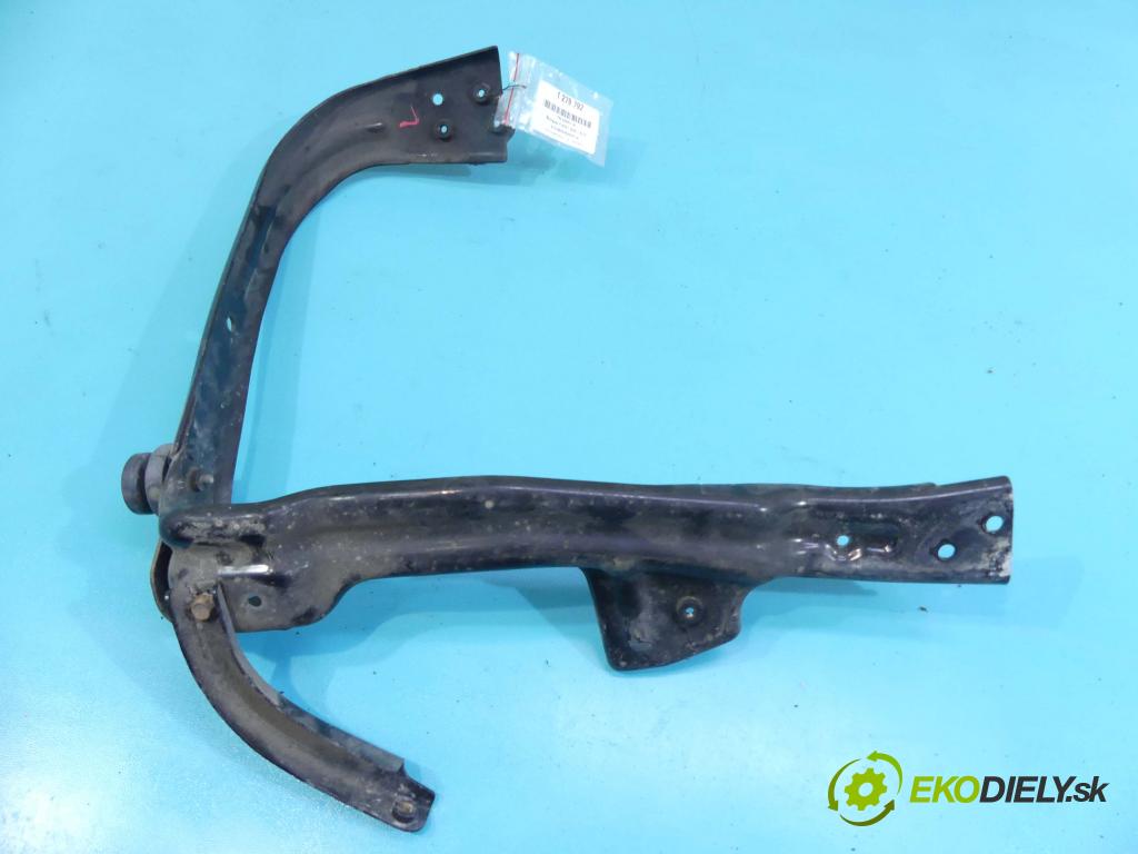 Mercedes R W251 2005-2013 3.5 V6 272 hp automatic 200 kW 3498 cm3 5- stěna přední  (Výztuhy přední)