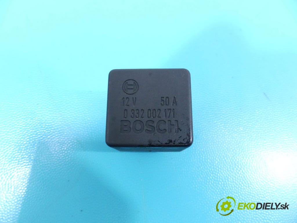 Mercedes 124 2.0d 75 HP manual 55 kW 1997 cm3 4- Relé: 0332002171 (Relé)