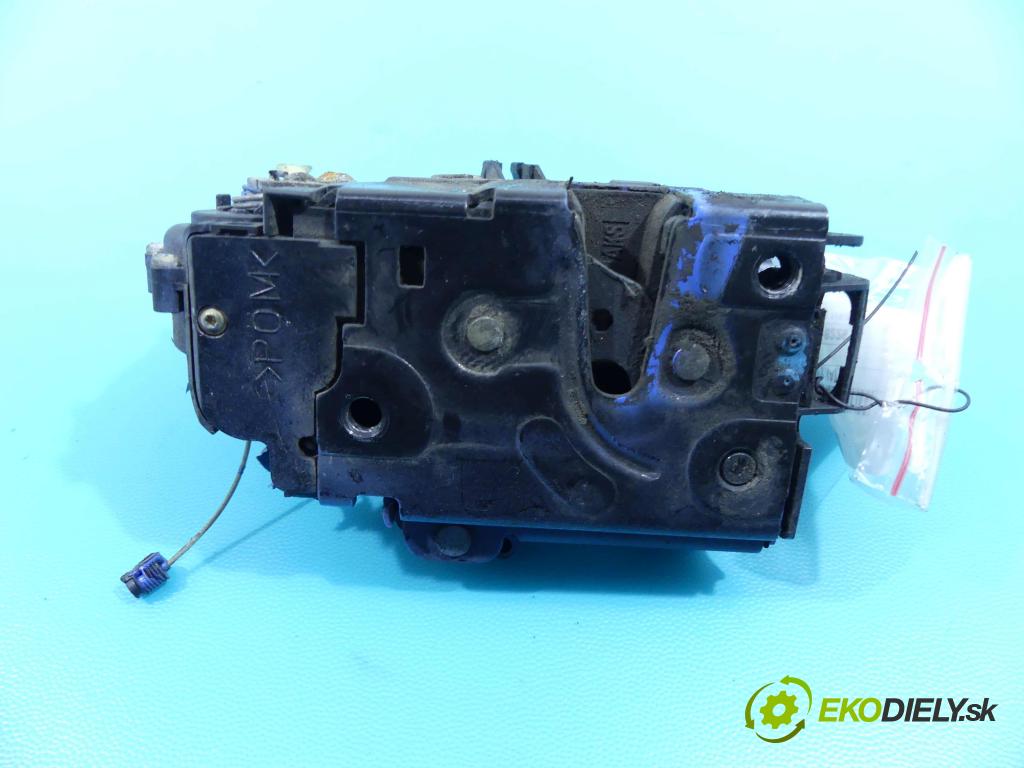 Vw Lupo 1.0 mpi 50KM manual 37 kW 999 cm3 3- zámek přední levý