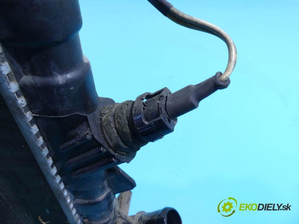 Renault Laguna I 1994-2001 1.8 90 HP manual 66 kW 1794 cm3 5- chladič voda:  (Chladiče vody)