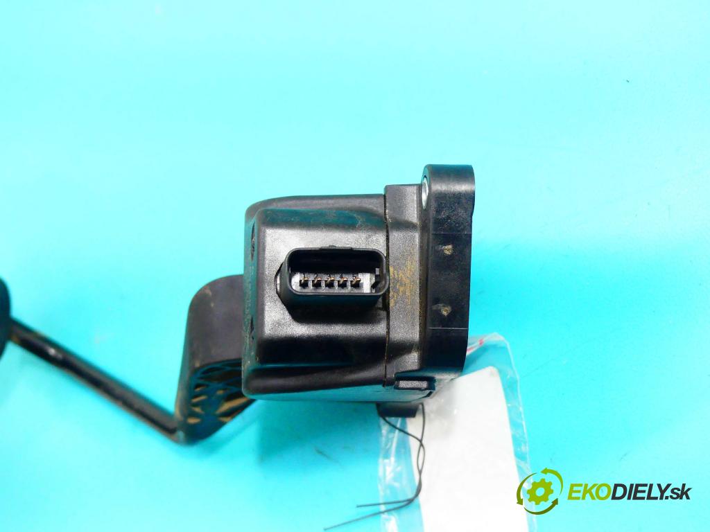 Peugeot Partner I 1996-2008 1.6 hdi 75 HP manual 55,2 kW 1560 cm3 5- pedále 0280755035 (Pedále)