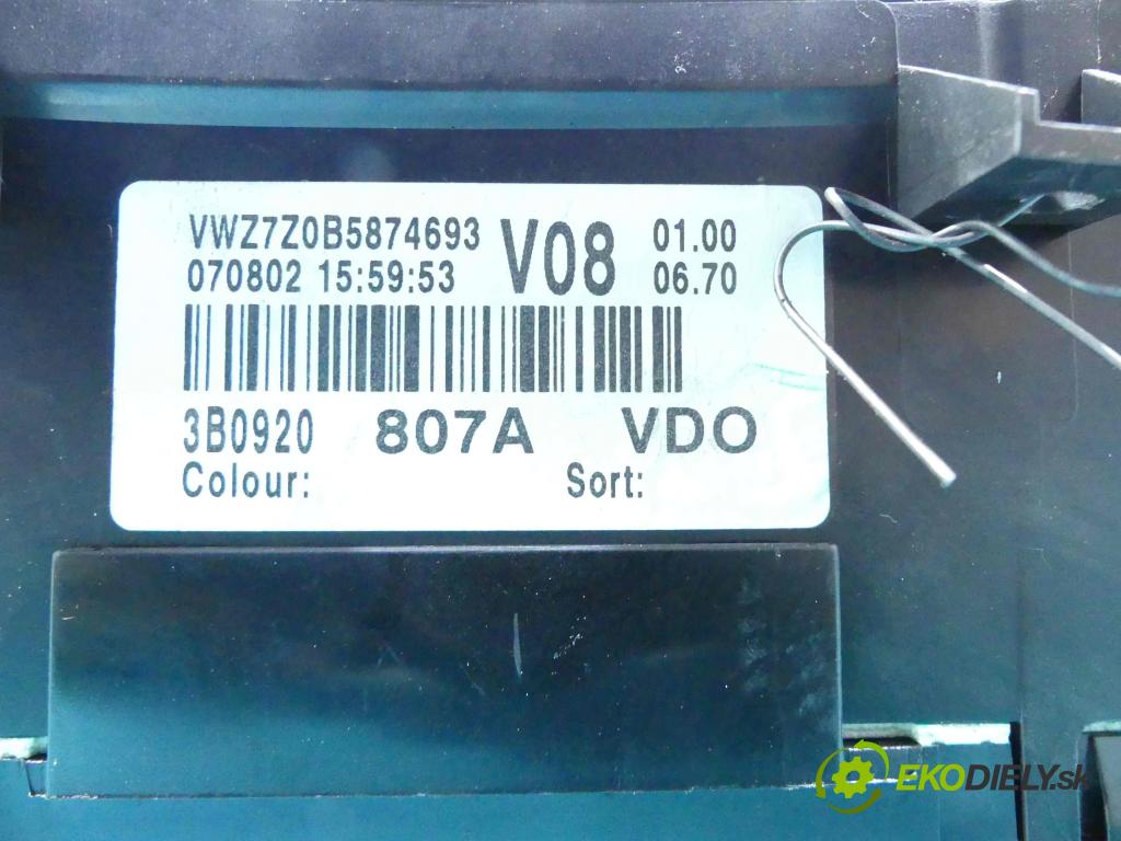 Vw Passat B5 1995-2005 1.9 tdi 101 HP manual 74 kW 1896 cm3 5- prístrojovka/ budíky 3B0920807A (Prístrojové dosky, displeje)