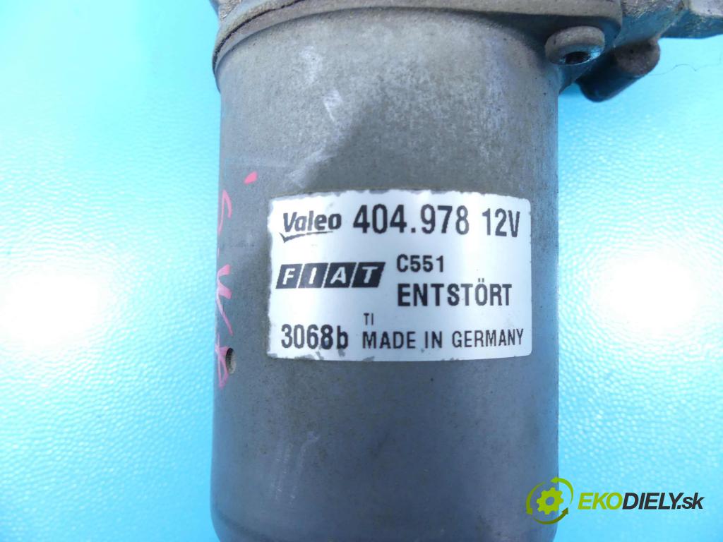 Fiat Punto Grande 1.2 65 HP manual 48 kW 1242 cm3 5- motor stieračov predné 404978
