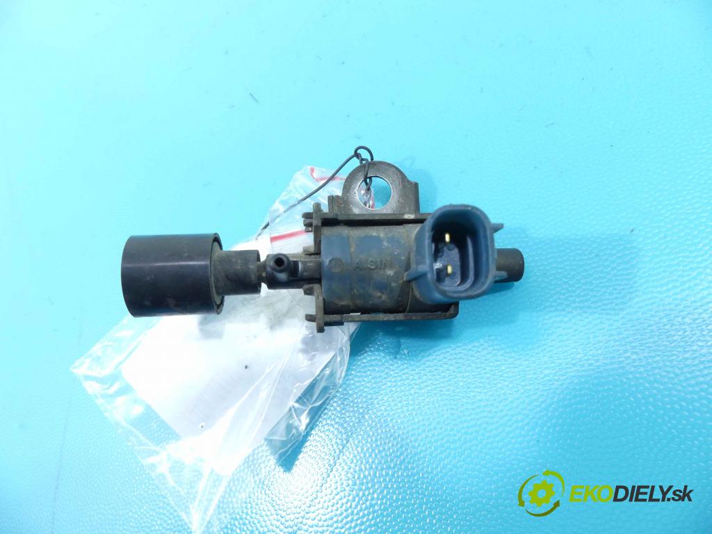 Toyota Avensis I T22 1997-2003 2.0 D4D 110 HP manual 81 kW 1995 cm3 5- ventil podtlaku 90910-12219 (Ventily)