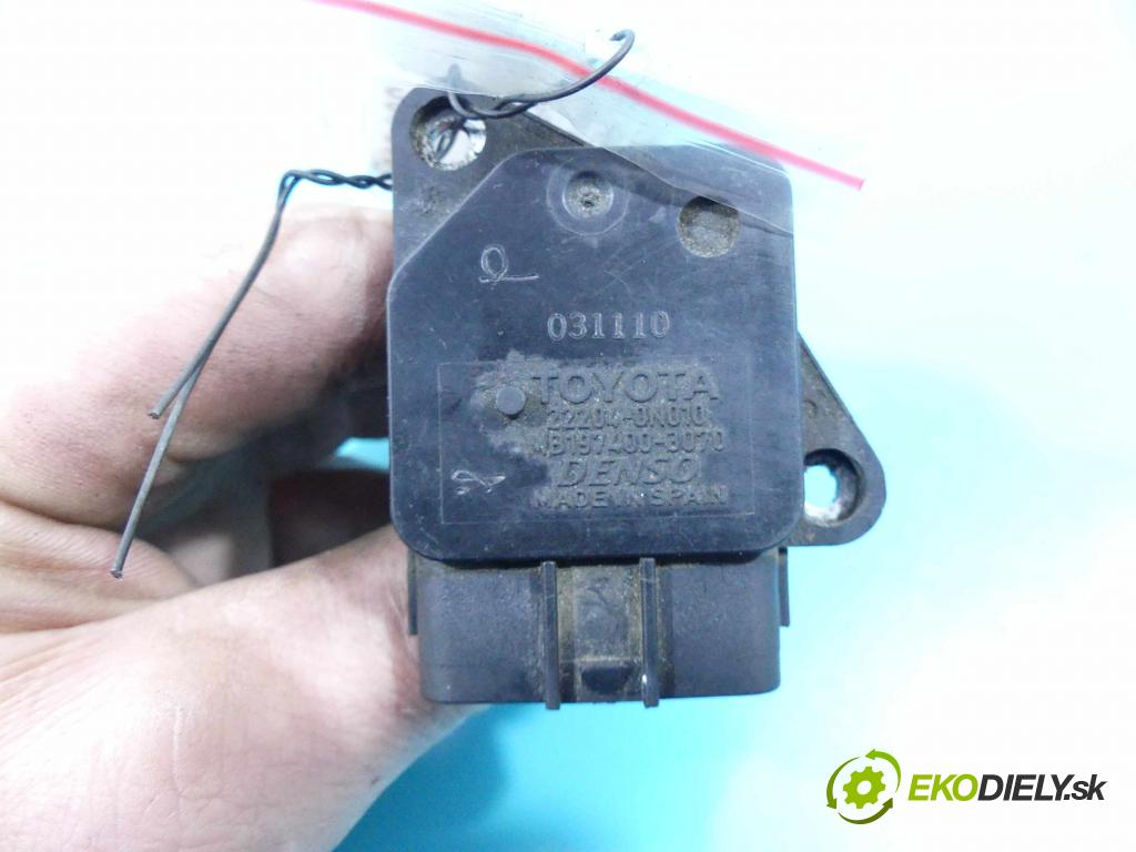 Toyota Yaris I 1999-2005 1.4 D4D 75 HP manual 55 kW 1364 cm3 5- průtokoměr: 22204-0N010 (Váhy vzduchu)