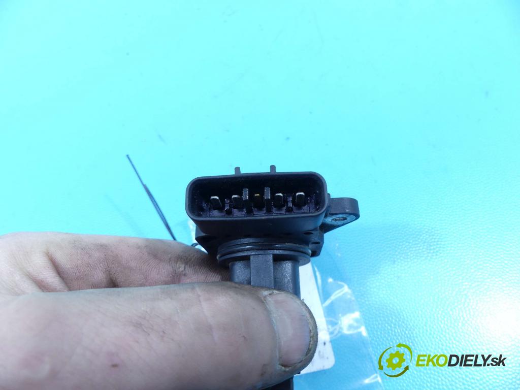 Toyota Yaris I 1999-2005 1.4 D4D 75 HP manual 55 kW 1364 cm3 5- průtokoměr: 22204-0N010 (Váhy vzduchu)