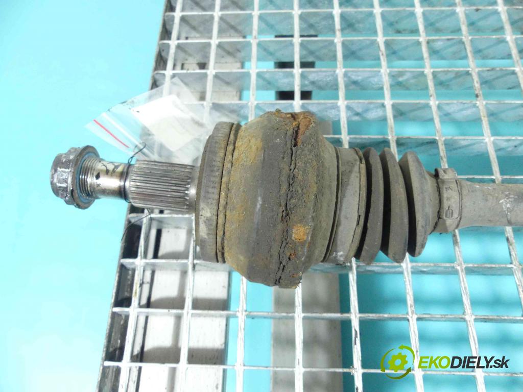 Mercedes E W212 2009-2016 2,2.0 CDI 136 HP automatic 100 kW 2143 cm3 4- poloos pravé  (Poloosy)