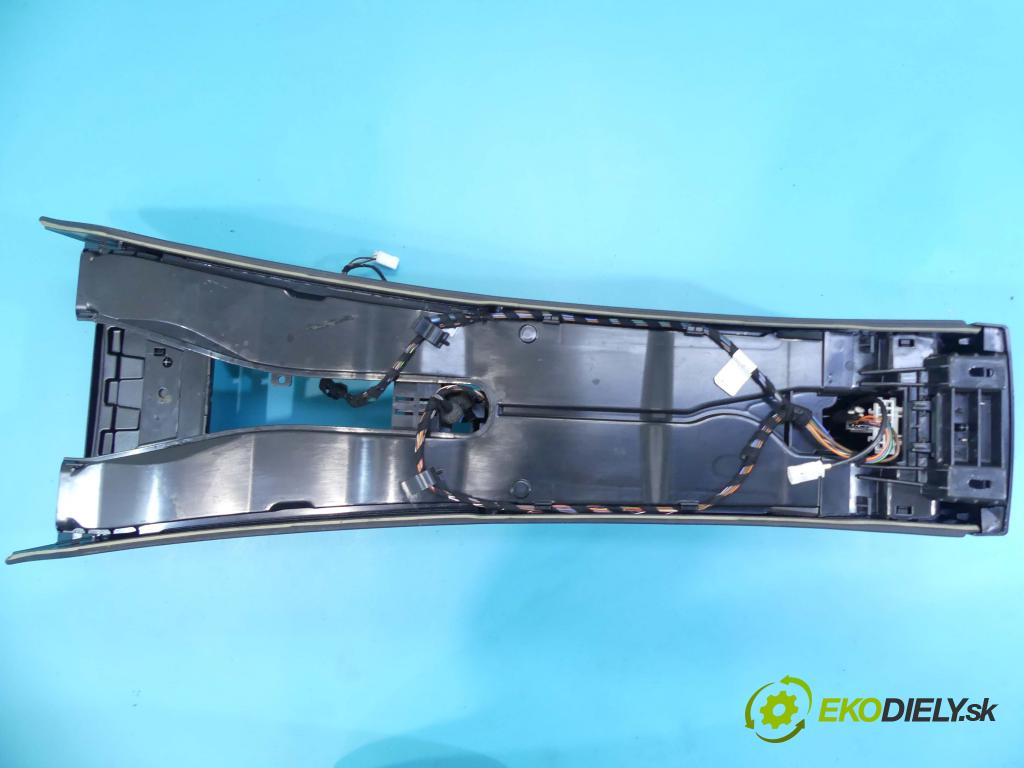 Mercedes E W212 2009-2016 2,2.0 CDI 136 HP automatic 100 kW 2143 cm3 4- operadlo A212680185 (Lakťové opierky)