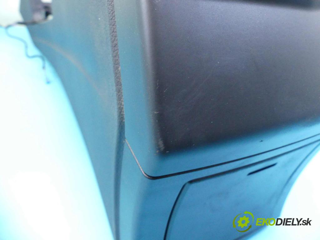 Mercedes E W212 2009-2016 2,2.0 CDI 136 HP automatic 100 kW 2143 cm3 4- operadlo A212680185 (Lakťové opierky)