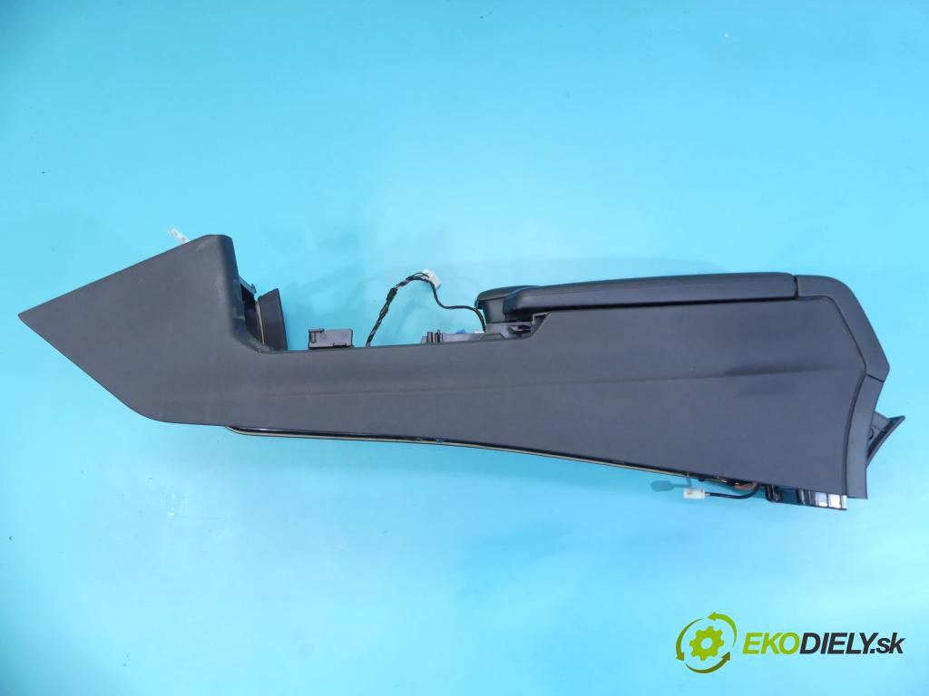 Mercedes E W212 2009-2016 2,2.0 CDI 136 HP automatic 100 kW 2143 cm3 4- operadlo A212680185 (Lakťové opierky)