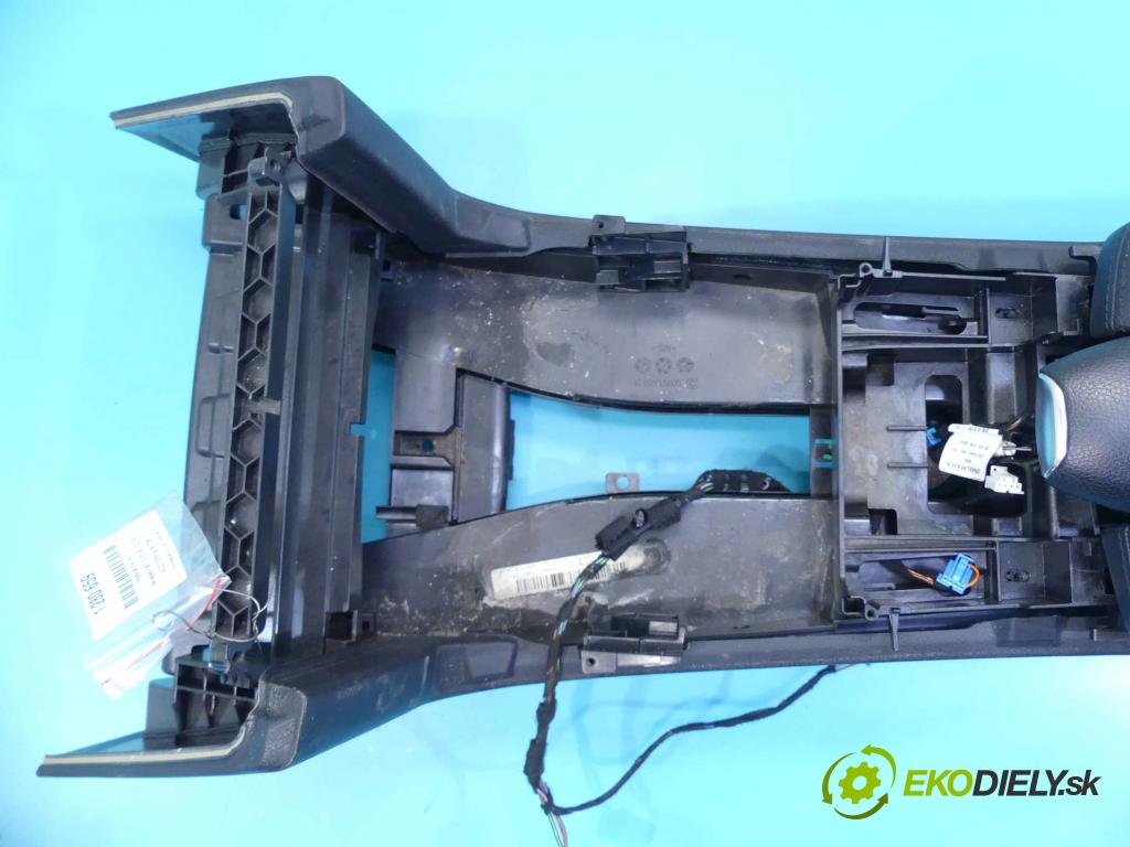 Mercedes E W212 2009-2016 2,2.0 CDI 136 HP automatic 100 kW 2143 cm3 4- operadlo A212680185 (Lakťové opierky)