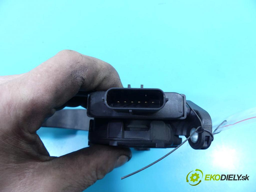 Audi A5 8T 2007-2016 3.0 tdi 239KM automatic 176 kW 2967 cm3 2- pedále 6PV009505-01 (Pedále)