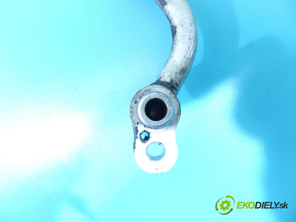 Porsche Panamera I 970 2009-2016 3.0 V6 420 hp automatic 309 kW 2997 cm3 5- rúrka klimatizácie