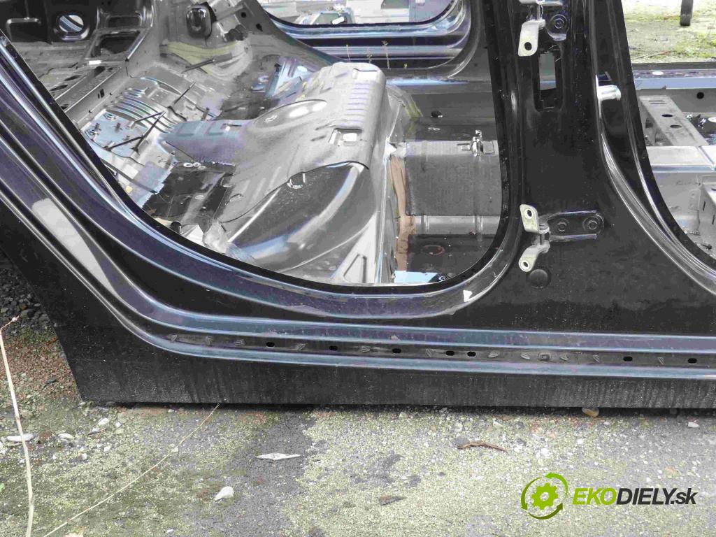 Chevrolet Malibu IV 2011-2016 2.0 LCDi 160 hp manual 118 kW 1956 cm3 4- práh pravý  (Ostatní)