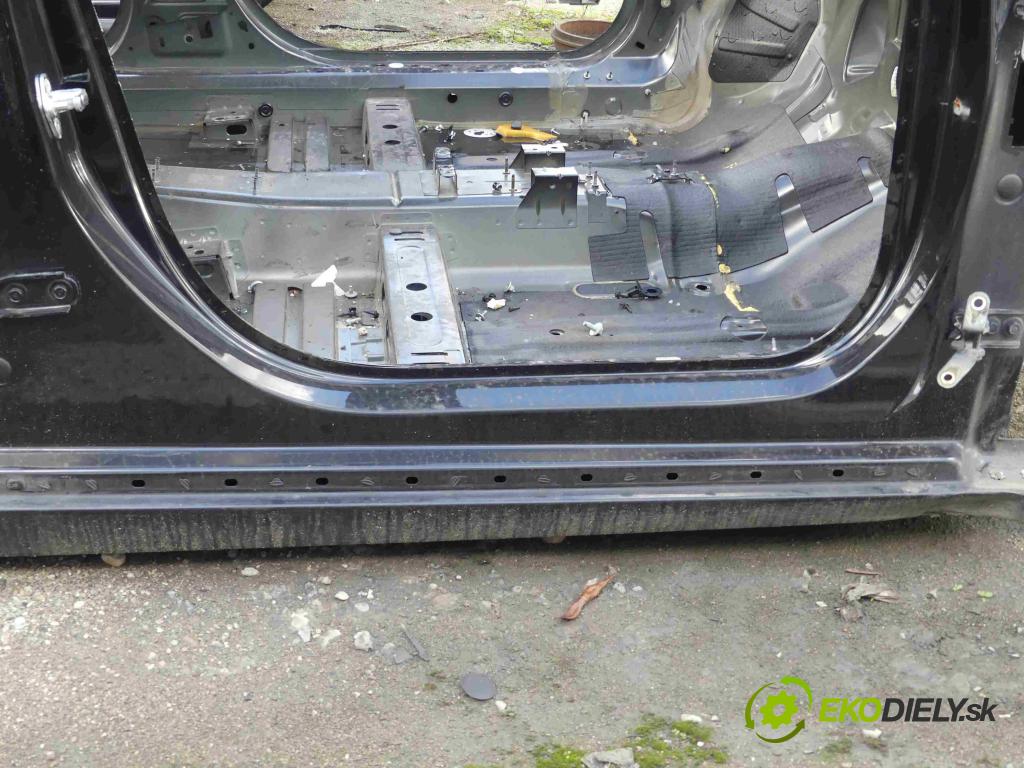 Chevrolet Malibu IV 2011-2016 2.0 LCDi 160 hp manual 118 kW 1956 cm3 4- práh pravý  (Ostatní)