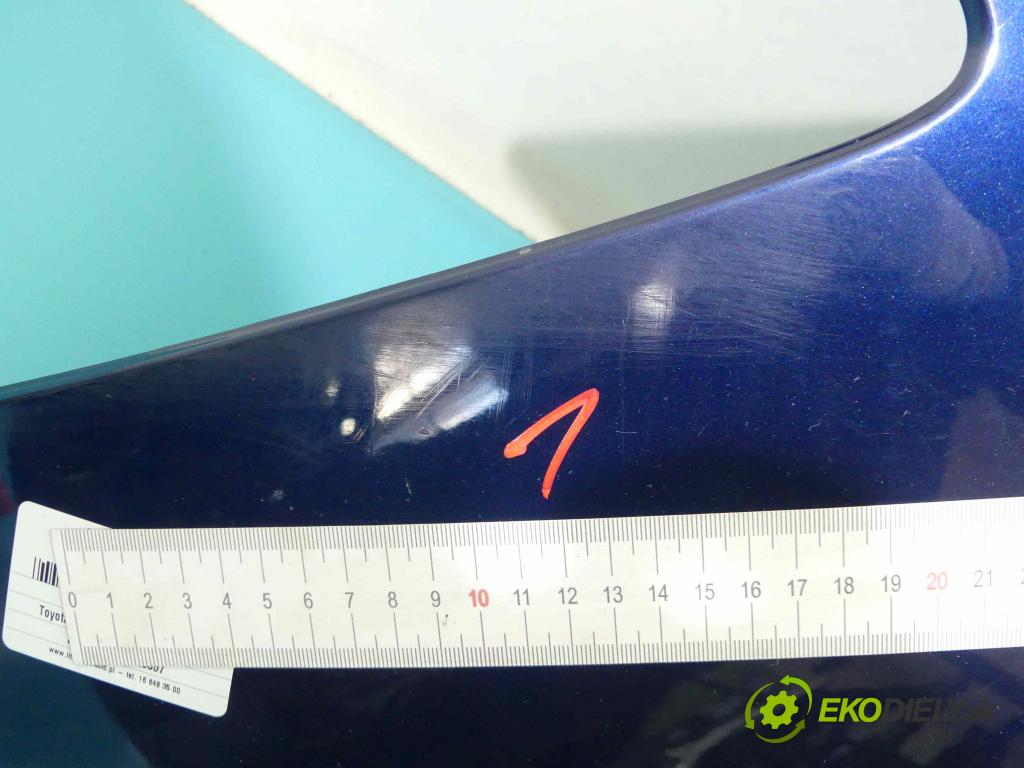 Toyota Corolla Verso I 2001-2004 2.0 D4D 90 hp manual 66 kW 1995 cm3 5- blatnik přední levý