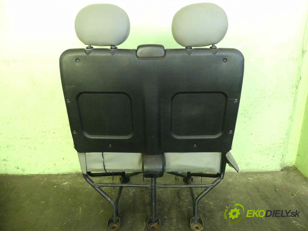 Opel Movano I 1999-2003 2.5d 82 HP manual 60 kW 2466 cm3 5- Sedačka pravý  (Sedačky, sedadlá)