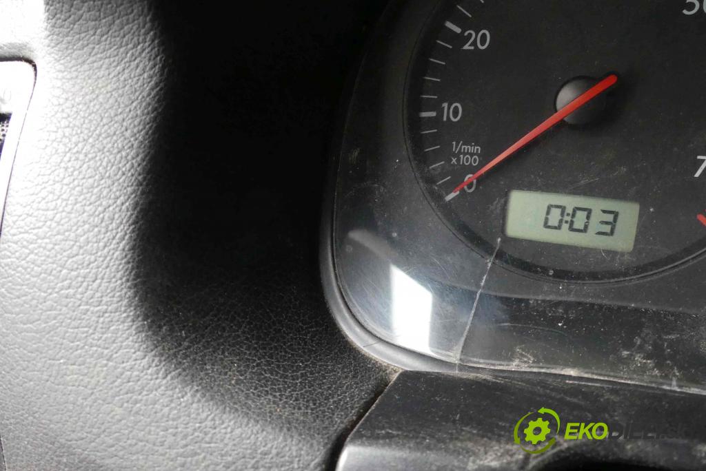 Vw Bora 2.0 8v 116 HP automatic 85 kW 1984 cm3 4- prístrojovka/ budíky 1J0920801C (Prístrojové dosky, displeje)