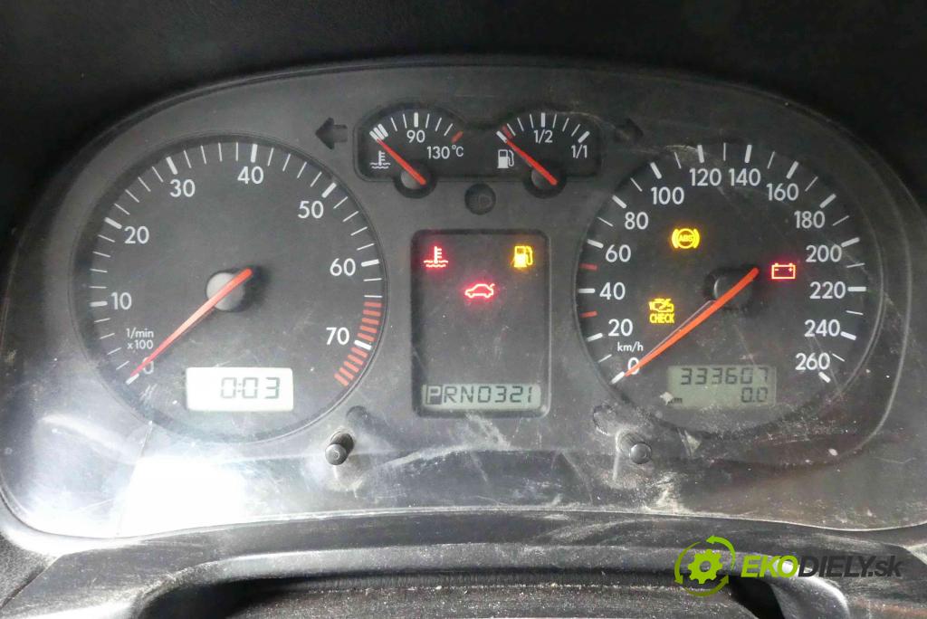 Vw Bora 2.0 8v 116 HP automatic 85 kW 1984 cm3 4- prístrojovka/ budíky 1J0920801C (Prístrojové dosky, displeje)