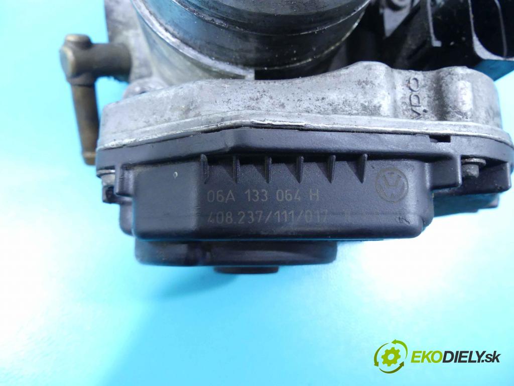 Vw Bora 2.0 8v 116 HP automatic 85 kW 1984 cm3 4- klapka 06A133064H (Škrtiace klapky)