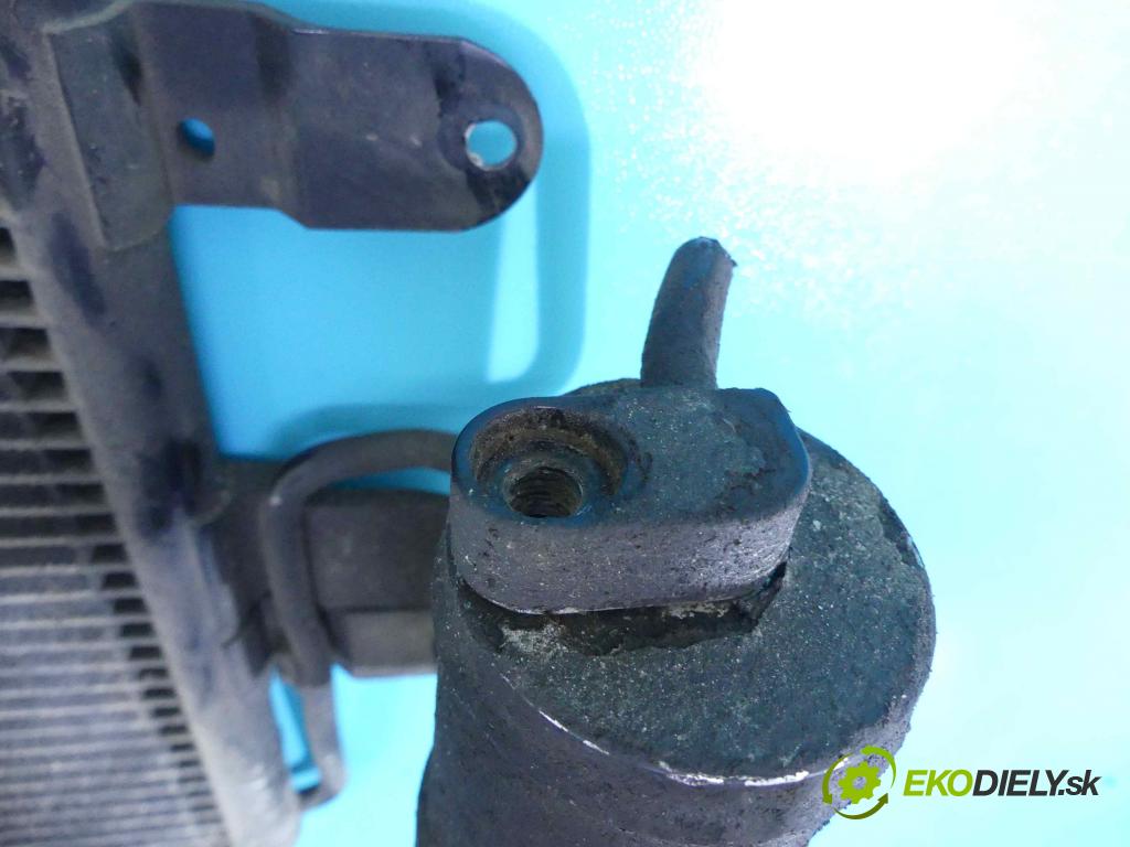 Vw Bora 2.0 8v 116 HP automatic 85 kW 1984 cm3 4- chladič klimatizácie  (Chladiče klimatizácie)