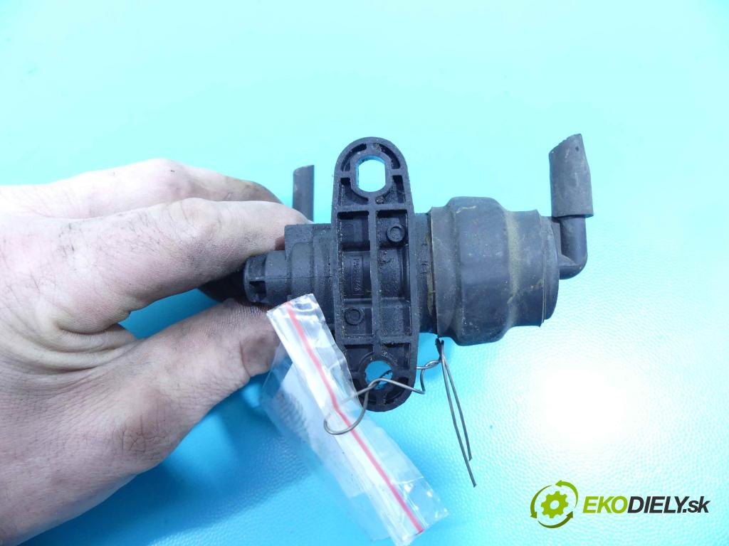 Ford Mondeo Mk3 2000-2007 2.0 tdci 116 HP manual 85 kW 1998 cm3 5- ventil turba 3S7Q-9E882-AA