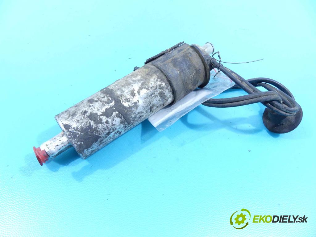 Mercedes CLK I W208 1997-2003 2.0 136hp manual 100 kW 1998 cm3 2- čerpadlo paliva 72181000