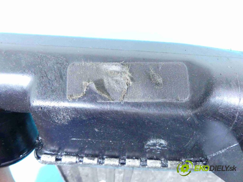 Peugeot 405 1.9 TD 90 hp manual 66 kW 1905 cm3 4- Intercooler  (Chladiče nasávaného vzduchu (intercoolery))