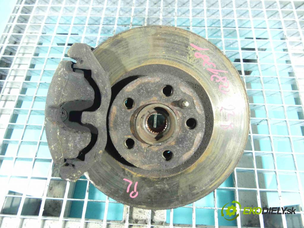 Fiat Ulysse I 1994-2002 1.9 td 90 HP manual 66 kW 1905 cm3 5- náboj ľavé  (Náboje)