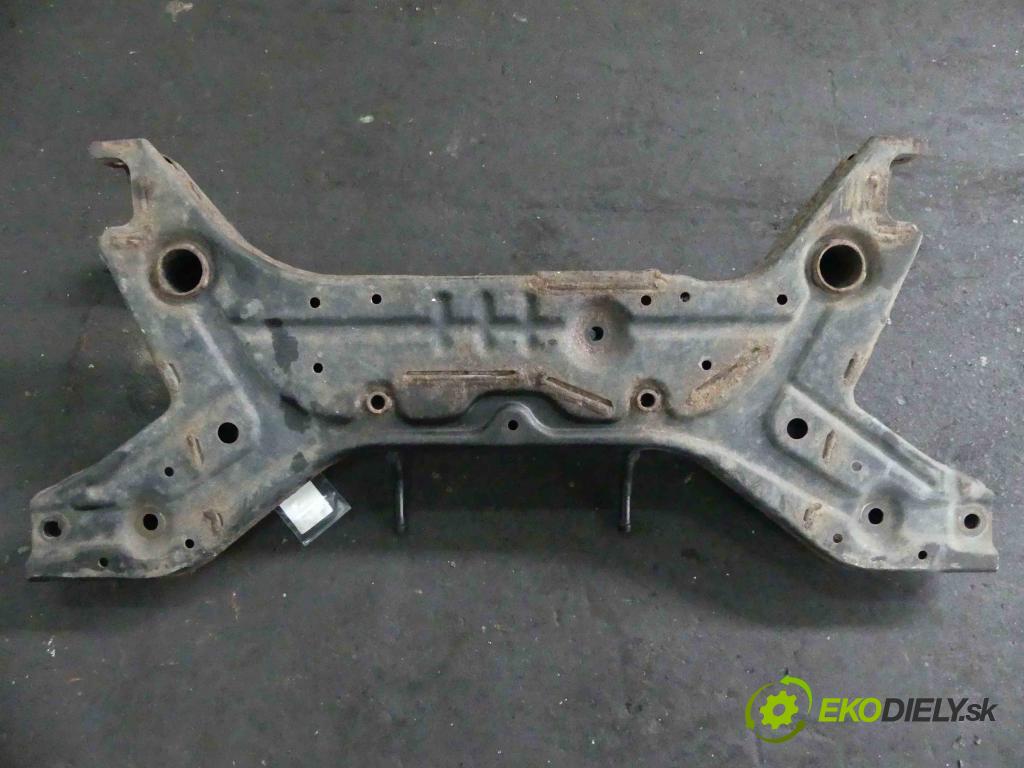 Smart Forfour I 2004-2006 1.5 16v 109 hp manual 80 kW 1499 cm3 5- výztuha motoru