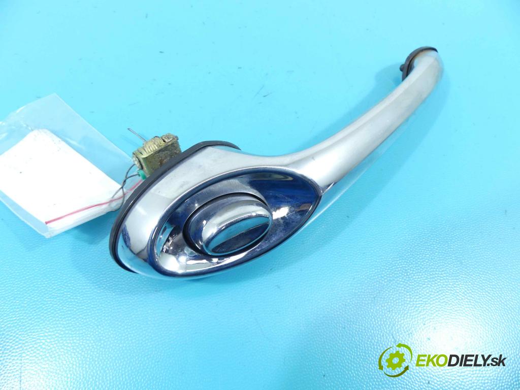 Chrysler Pt cruiser 2.4 T 182KM manual 134 kW 2429 cm3 3- rukoväť predné ľavé mimo:  (Vonkajšie predné ľavé)