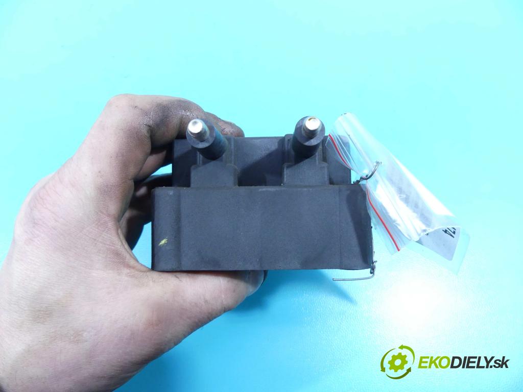 Chrysler Pt cruiser 2.4 T 182KM manual 134 kW 2429 cm3 3- cievka zapaľovacia 04609103AB (Zapaľovacie cievky, moduly)