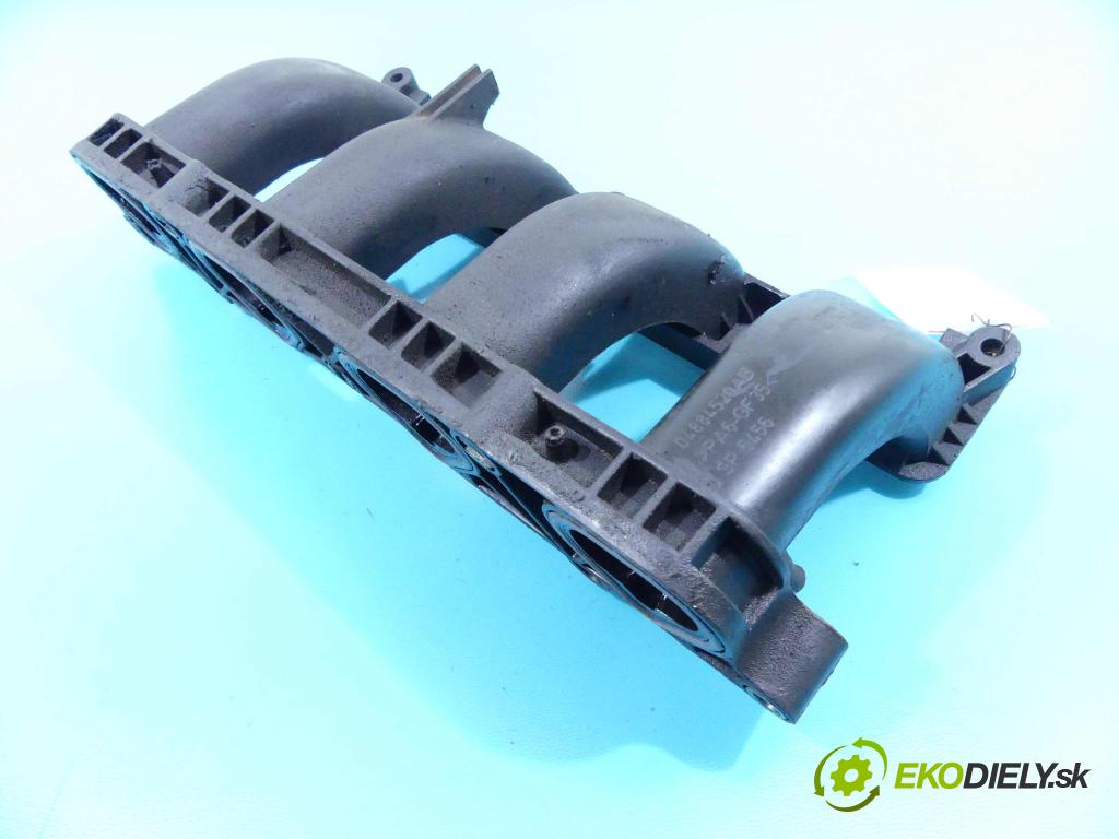 Chrysler Pt cruiser 2.4 T 182KM manual 134 kW 2429 cm3 3- zvod nasávací 04884520AB (Sacie potrubia)