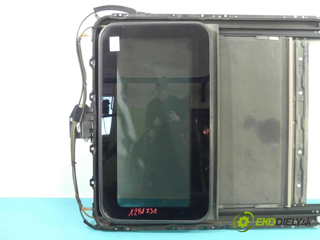 Kia Sportage II 2004-2010 2.0 16v 141 hp manual 104 kW 1975 cm3 5- Střešní okno:  (Okna karoserie)