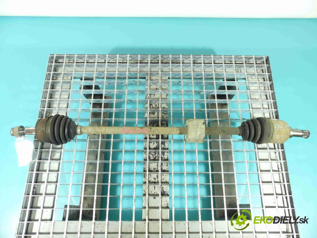 Fiat Punto Grande 1.4 77 HP manual 57 kW 1368 cm3 5- poloos pravé  (Poloosy)