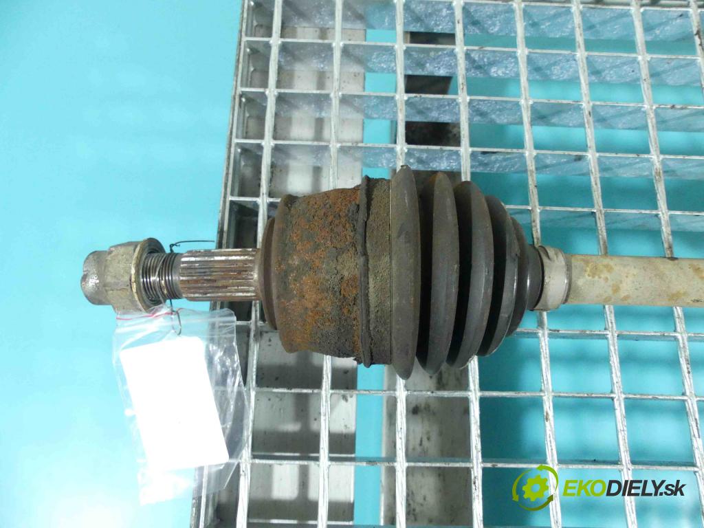 Fiat Punto Grande 1.4 77 HP manual 57 kW 1368 cm3 5- poloos pravé  (Poloosy)