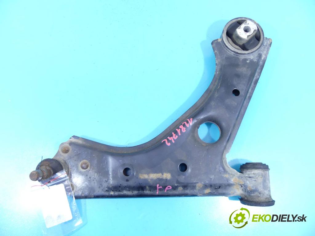 Fiat Punto Grande 1.4 77 HP manual 57 kW 1368 cm3 5- predné pravý  (Ostatné)