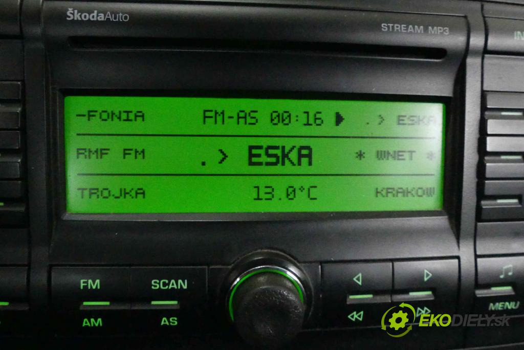 Skoda Octavia II 2004-2013 1.9 tdi 105 HP manual 77 kW 1896 cm3 5- Radio originál 1Z0035161C