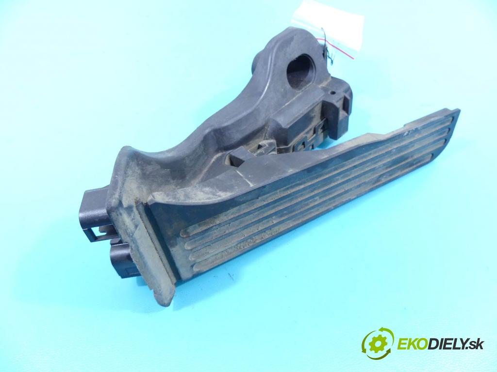 Skoda Octavia II 2004-2013 1.9 tdi 105 HP manual 77 kW 1896 cm3 5- pedále 1K1721503P (Pedále)