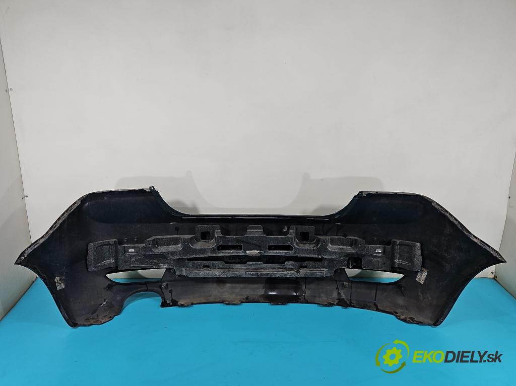 Kia Ceed I 2006-2012 1.6 16v 126 hp manual 93 kW 1591 cm3 3- nárazník zadní  (Ostatné)