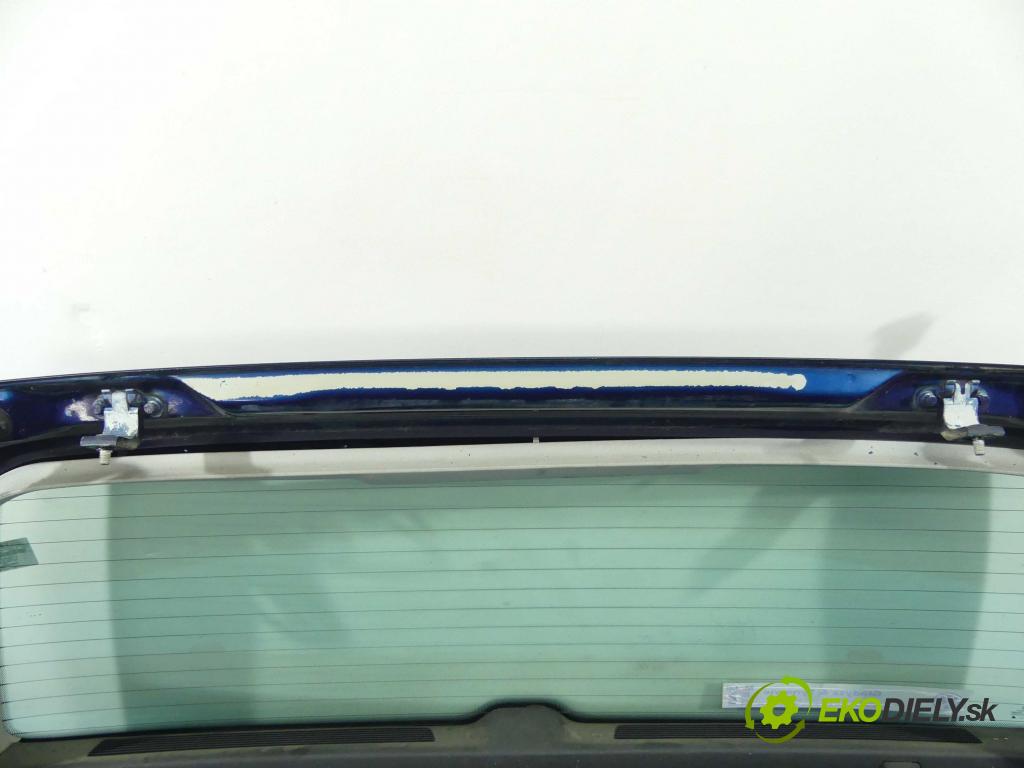 Vw Golf IV 1997-2003 1.4 16v 75 HP manual 55 kW 1390 cm3 5- zadna kufor (Zadné kapoty)